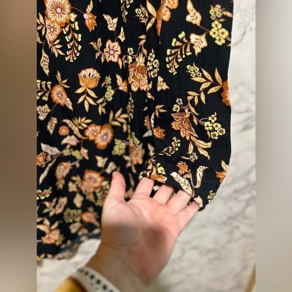 Billabong Hearts Desire Shift Dress - Picture 4 of 10